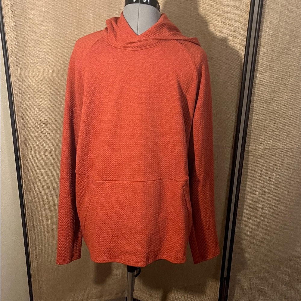 lululemon athletica Men's Vibrant Orange Sweater